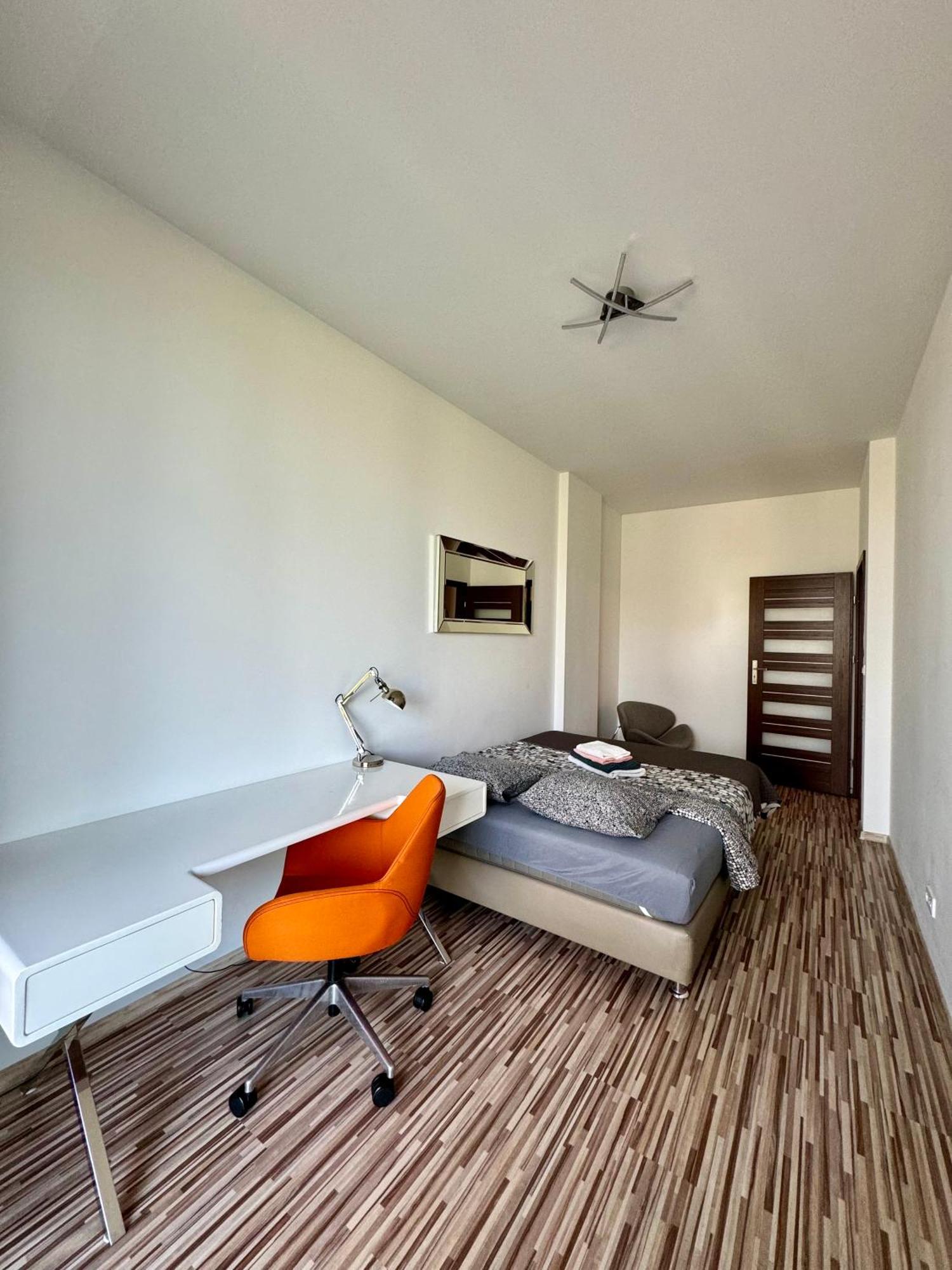 Two Rooms Apartment Triton Park Varsovia Exterior foto